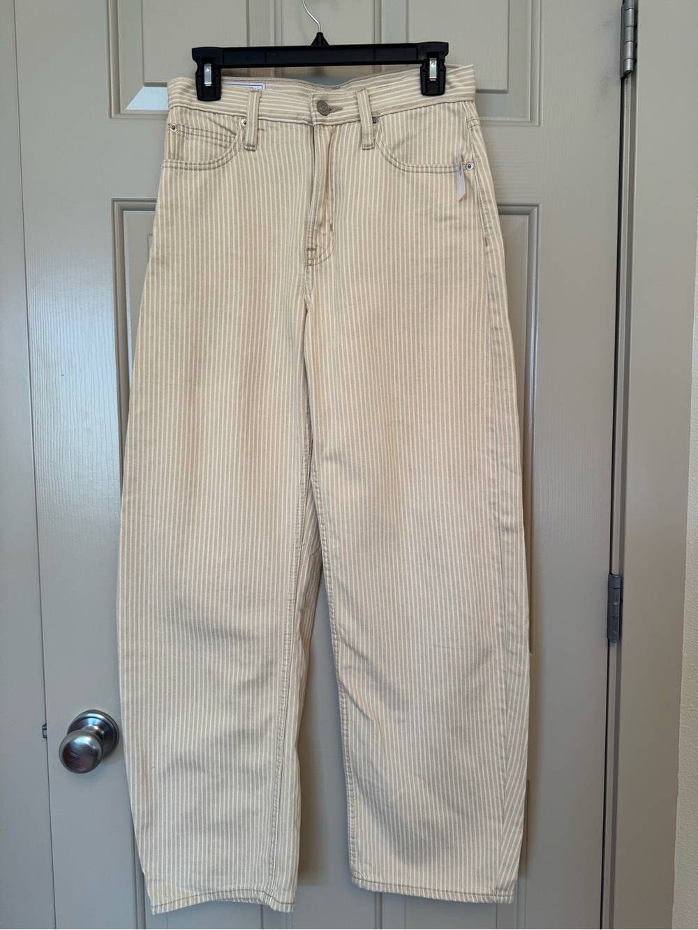 GAP High Rise Barrel Jeans
